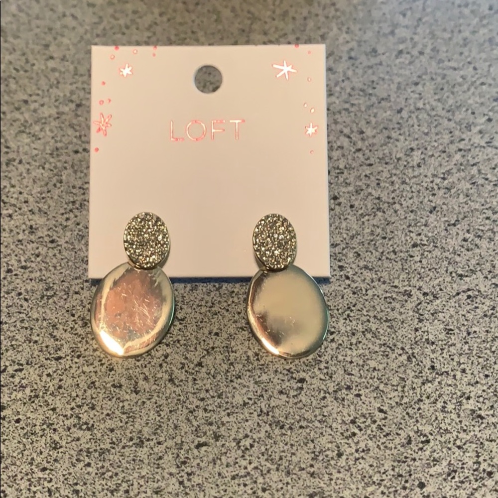 Loft earrings - Picture 3 of 4